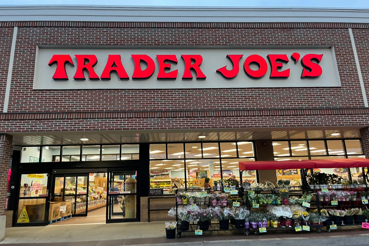 Six protein-packed Trader Joe’s snacks dietitians recommend Six protein-packed Trader Joe’s snacks dietitians recommend